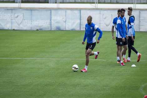أمرابط يتعافى من الإصابة ويستعد لمواجهة ريال مدريد
