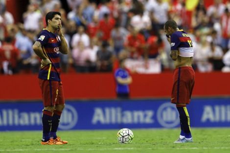في ليلة بدون بَدر.. برشلونة يخسر أمام إشبيلية ويدخل النفق المُظلم