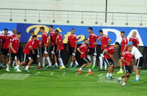 هل يَستغلّ الزاكي مواجهة "أبطال إفريقيا" لإضافة جُرعة ثِقة للمنتخب؟