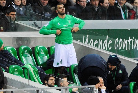 وفاة والد طنان تغيبه عن قمّة الكأس أمام الـ PSG الأربعاء المقبل
