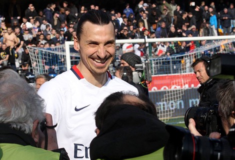 "السلطان" يطالب بوضع تمثاله مكان برج "إيفيل" للبقاء مع الـ PSG