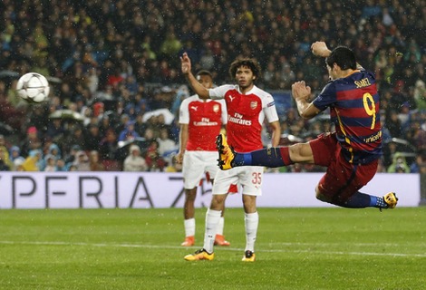 ثلاثية الـ MSN تقود برشلونة إلى ربع نهائي دوري الأبطال