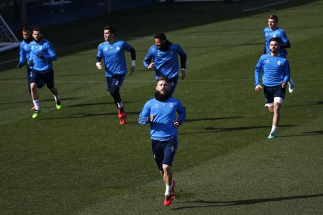 كاسيميرو يعود الى المران الجماعي لريال مدريد