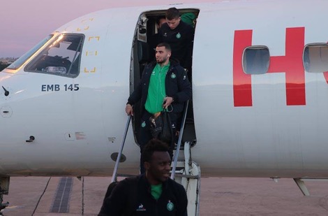مدرب سانت إتيان يُبْدي إعجابَه بأداء طنان رفقة المنتخب المغربي