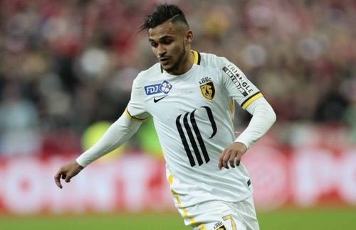 سفيان بوفال مُرشّح لنَيْل جائزة "لاعب الشهر" في الدوري الفرنسي