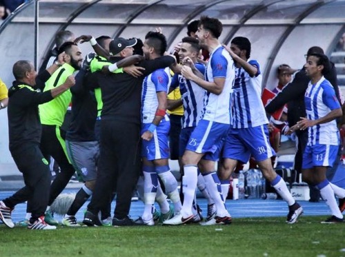 اتحاد طنجة يتصدر البطولة بعد فوزه المُستحق على النادي الـ KAC