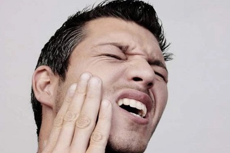 علام تدل آلام الوجه اليومية؟