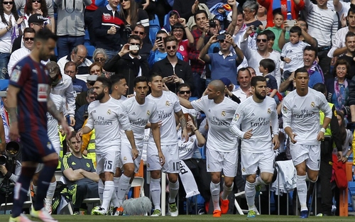 ريال مدريد يستعد لفولفسبورغ برباعية أمام إيبار