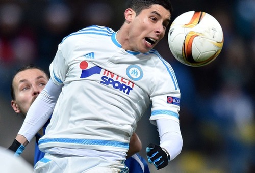 عبد العزيز برادة يعود إلى الخليج.. والدوري الإماراتي وجهة اللاعب