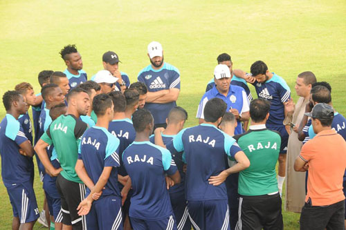 الرجاء يبحث عن العودة للانتصارات أمام الدفاع