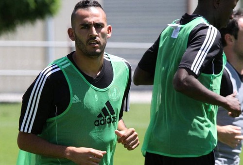 خالد بوطيب.. قِصّة لاعب باع "الكِيك" وتحوّل من لاعب هاو إلى مُحترف