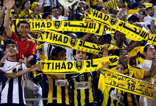 الأزمة المالية تخنق فريق الاتحاد السعودي.. والأخير يدعو جماهيره لدعمه ماديا