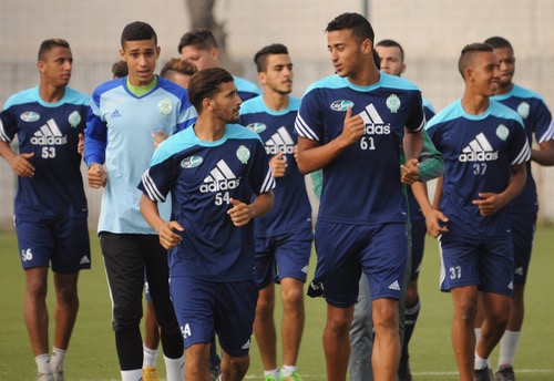 صحف الخميس: فاخر يُحدِثُ ثَورة بالرجاء والفضائح تَعصِف بالمشاركة المغربية بالأولمبياد