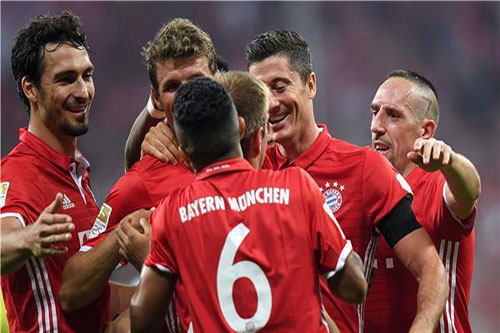 بايرن ميونيخ يسقط في فخ التعادل أمام فرانكفورت