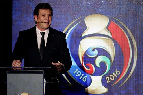 رئيس الكونميبول يتحدث عن فساد مسؤولي الاتحاد السابقين