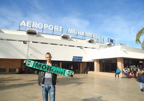 بعثة مُولودية بجاية تصِل الجمعة إلى المغرب والأنْصار يتوافَدُون على مطَار البيضاء