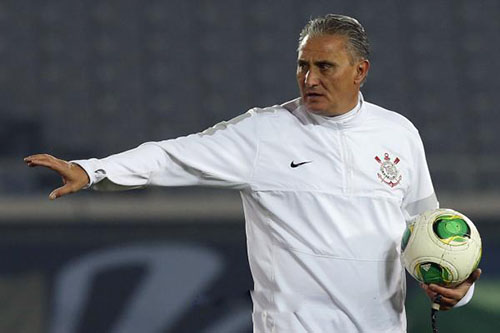 مدرب البرازيل يعلن قائمة مباراتي بوليفيا وفنزويلا
