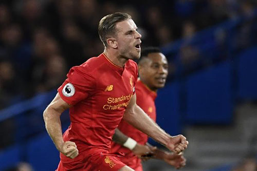 رسميًا.. ليفربول يمنح هندرسون عقدًا طويل الأمد