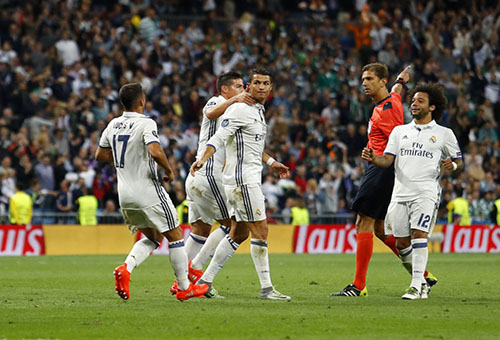 ريال مدريد يقلب الطاولة على سبورتنغ لشبونة ويحصد فوزاً قاتلاً بدوري الأبطال