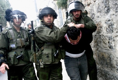 الاحتلال الإسرائيلي يعتقل مدرب كرة قدم فلسطينيا بتهمة "التحريض على الإرهاب"