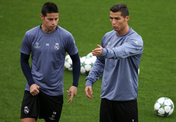 نجم ريال مدريد يدعم قائمة زيدان لمواجهة ليجيا وارسو