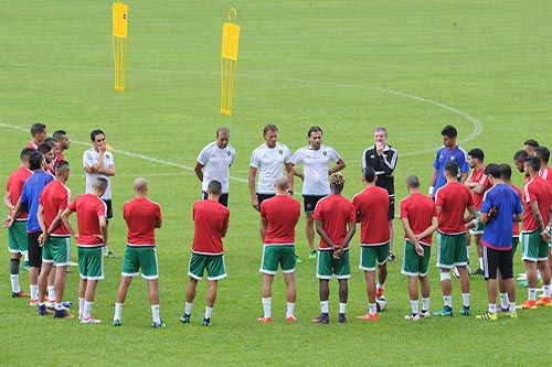 المنتخب يبدأ معسكره التدريبي استعدادًا لكوت ديفوار