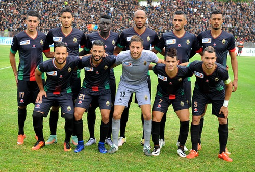 حسني بنسليمان يُعطي الضوء الأخضر للـ FAR من أجل التعاقد مع اللاعبين الأجانب
