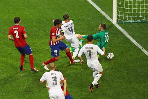 صراع ناري بين ثلاثي هجوم ديربي مدريد