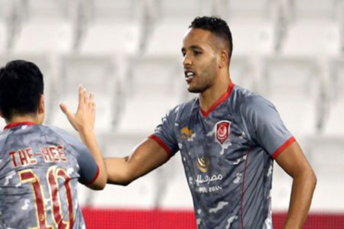 يوسف العربي يتصدر هدافي الدوري القطري رغم الغياب