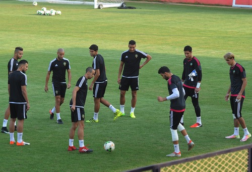 التشكيلة الرسمية للمنتخب أمام كوت ديفوار