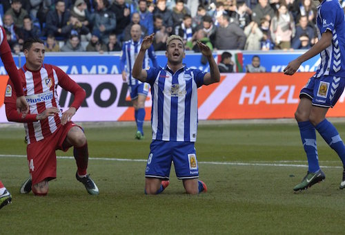 أتلتيكو مدريد ينجو من فخ ألافيس بالليغا