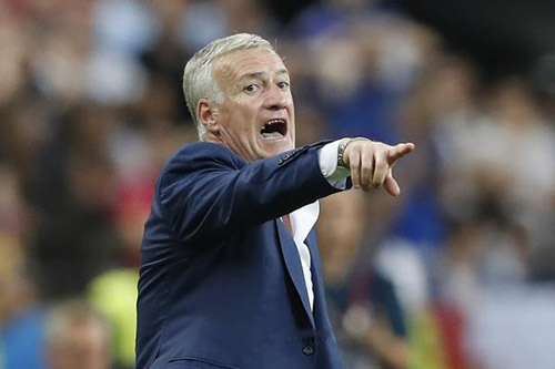ديمبيلي وبن يدر على رادار ديشامب