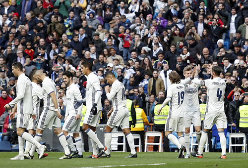 طموح ريال مدريد ومعنويات نابولي.. أسلحة المواجهة المرتقبة