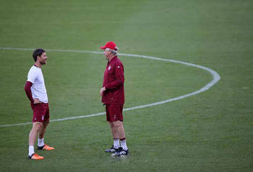 أنشيلوتي يتحدث عن مستقبل ألونسو