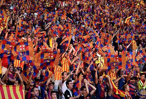 برشلونة وألافيس يدينان بشدة شغب الجماهير