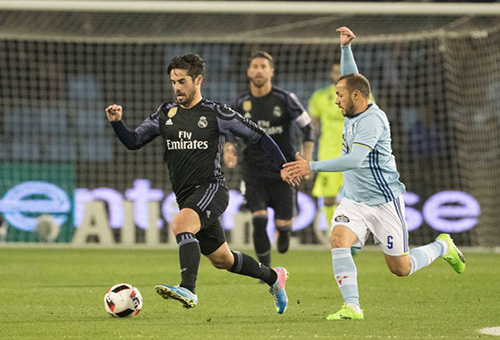 تأجيل مباراة سيلتا فيغو يصب في مصلحة ريال مدريد