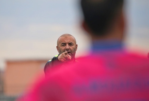 بن شيخة.. الجزائري الذي تنكر له "الرجاء" وأفرح جمهور "دكالة" ويحلم مع طنجة بلقب البطولة