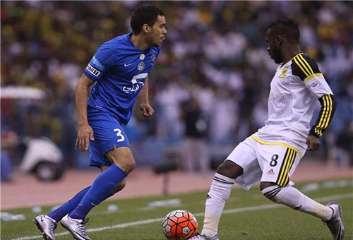 الاتحاد يسعى لعرقلة الهلال والعودة للمنافسة بالدوري السعودي