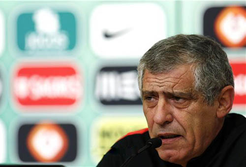 مدرب البرتغال يفضل منح الحرية لرونالدو