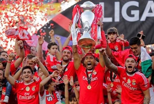 بنفيكا يهزم فيتوريا غيمارايش ويتوج بطلا لكأس البرتغال للمرة الـ29 في تاريخه