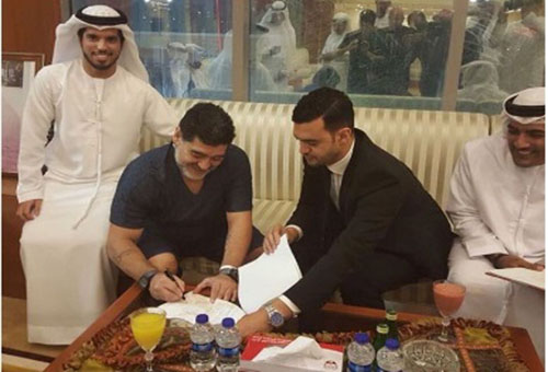 مارادونا مدربا للفجيرة الإماراتي في دوري المظاليم