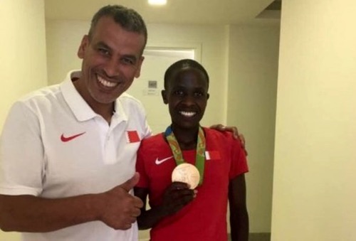 بولامي لهسبورت: لستُ خائِنا لأساعِد في تَجْنيس عدّائين مغاربة.. وبلاغ الجامعة لا يَعْنيني