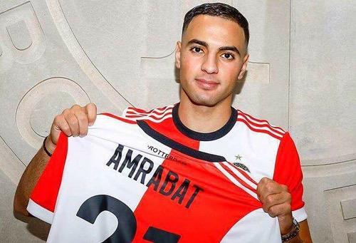 أمرابط.. من العدم نحو عملاق الدوري الهولندي وأسد يشق طريقه بصمت نحو النجومية