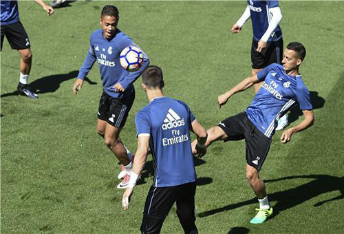 ريال مدريد يسعى لاستمرار السيطرة الإسبانية على السوبر الأوروبي