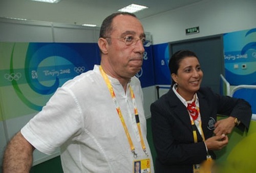 جامِعة المُلاكمة تحرِم أبو حمادة وحموت مِن مستحقّاتهما.. والأخِيران يقرّران عدَم المُشاركة في بطُولة العالَم
