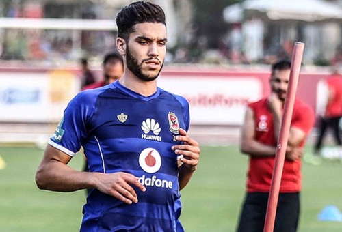 جمَاهير الأهْلي تُطالب بالرسمِية لأزارو بعْد المُستوى الجيِّد في البطولة العربية
