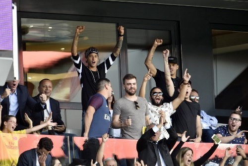 باريس سان جيرمان يفوز على "أميان" في الدوري الفرنسي بحضور نيمار
