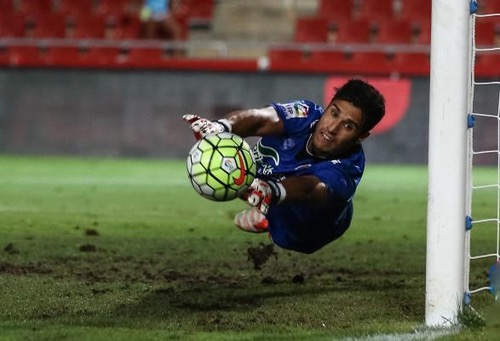 المحمدي يَصدّ ضربتي جزاء ويقود نومانثيا إلى الدور الرابع لكأس الملك