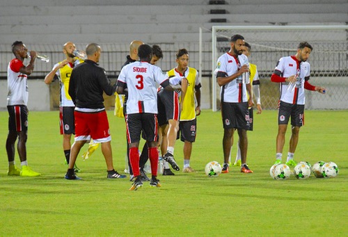 البحراوي الغائِب الوَحيد عن مُباراة مازيمبي والفتح يكتفِي بمران واحِد في لوبومباشي