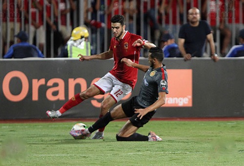 أزارو ينقذ الأهلي المصري من الهزيمة أمام الترجي ويبصم إسمه في دوري الأبطال
